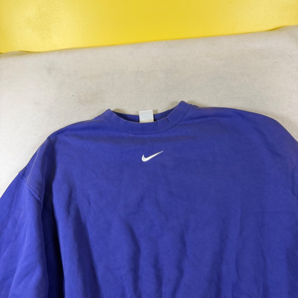 Nike Womens XS Purple Cropped Center Swoosh Crewneck Sweatshirt Oversized Fleece
